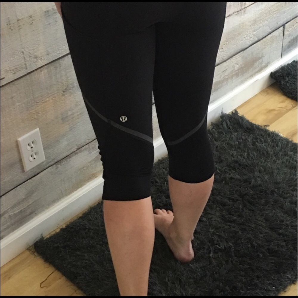 Lululemon cropped leggings